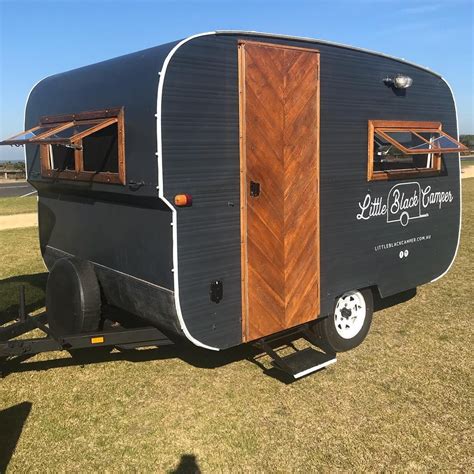 Here Are 19 Vintage Travel Trailer Exterior Paint Jobs That Will Make