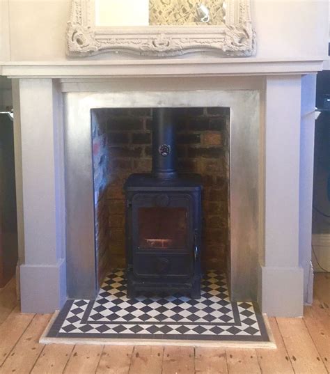 10 Tile For A Fireplace Hearth