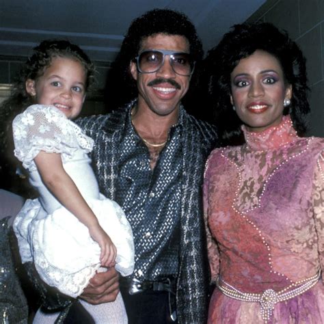 Lionel Richie Unofficially Adopted His Oldest Daughter Nicole When