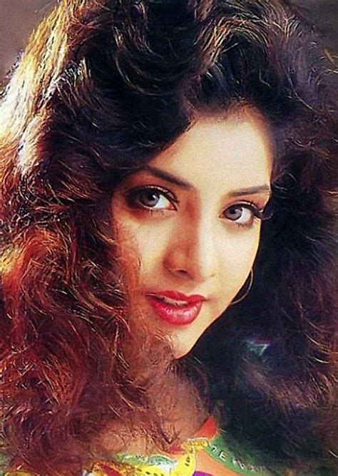 Divya Bharti Awesome Images Whatsapp Images