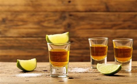 Todo Sobre El Shot De Tequila Historia Cómo Tomarlo Y Datos Curiosos
