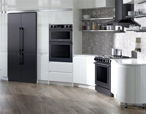 Power awards for kitchen and laundry appliances than any other manufacturer in 2020, ranking highest in eight out of 11 segments. Check out Samsung's Chef Collection appliances and revamp ...