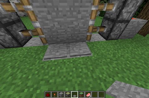 Make a trap door with pistons in minecraft how to: How to Make an Automatic Piston Door in Minecraft (with ...