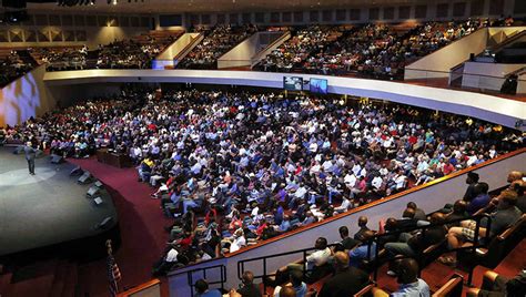 Oak Cliff Bible Fellowship In Dallas Gets Arena Sized Sound From Clair