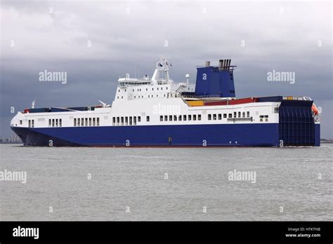 Roll On Roll Off Roro Cargo Ship Hi Res Stock Photography And Images