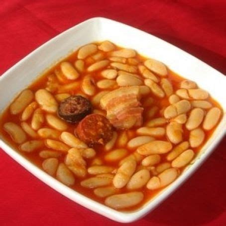 Hay varias opciones para hacer esta receta: Judías blancas o pintas (3.1/5)