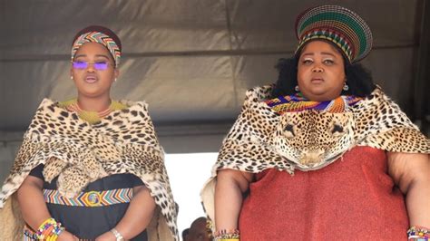 Pictures King Zwelithinis Last Wife Zola Mafu Supporting King