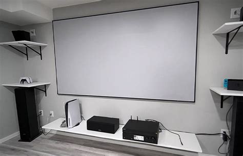 Grey Vs White Projector Screen Which One To Choose I Projecter