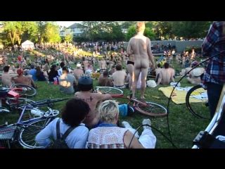 Wnbr london public naked united kingdom член хуй голый nude cock penis стриптиз striptease