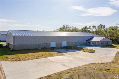 Book with confidence at orbitz! 11220-11230 Lemen Rd, Whitmore Lake, MI 48189 | LoopNet.com