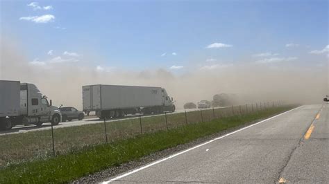 7 Killed Dozens Injured As Dust Storm Causes Major Pileup Officials