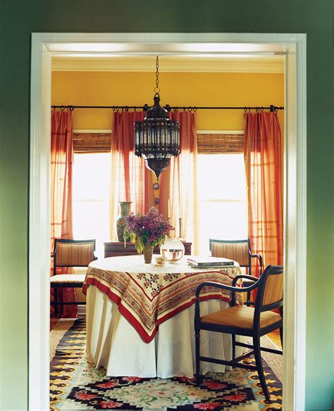 You can always count on a crisp coat of clean whipped: The Best Dining Room Paint Colors | HuffPost