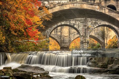 Beautiful Berea Falls In Autumn Stock Photo Download Image Now Ohio