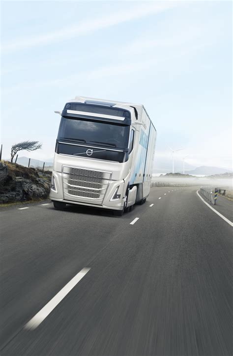 Домът на volvo trucks в интернет. Volvo Trucks' new concept truck cuts fuel consumption by ...