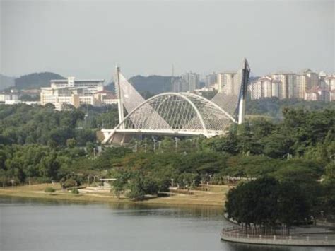 Flora to tantalize your imagination. Seri Saujana Bridge (Putrajaya) - 2021 All You Need to ...