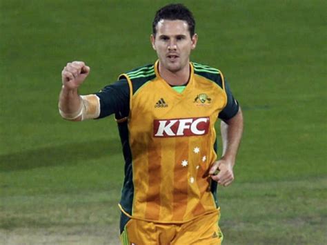 Shaun Tait Who Troubles The Batsmen With His Fast Balls Sees A