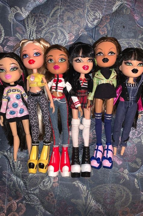 Maïa Game Sims 4 Greenllamas Collection Bratz Just Trying To Get Rid