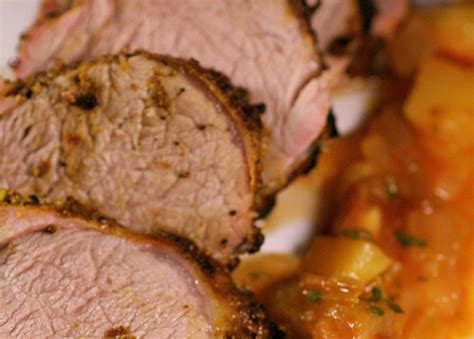 Searching for the low calorie pork tenderloin recipes? Herbed grilled pork tenderloin with peaches recipe | 102 ...