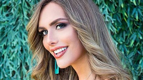 Ángela Ponce Primera Mujer Transgénero Que Se Corona Miss Universo España
