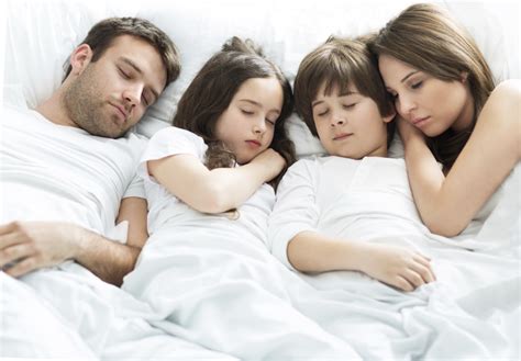 ¿deben Dormir Los Hijos Con Sus Padres