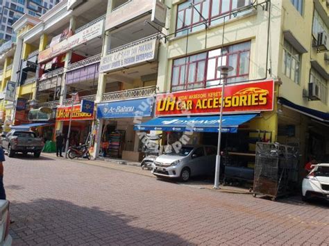 Setapak central, previously known as kl festival city, is a shopping mall located along jalan genting klang in kuala lumpur, malaysia. Volkswagen golf mk6 gti bodykit ori pp uh - Car ...