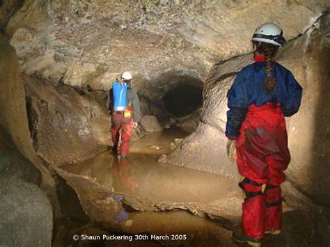 An Introduction To The Caves And Mines Of Stoney Middleton Dale