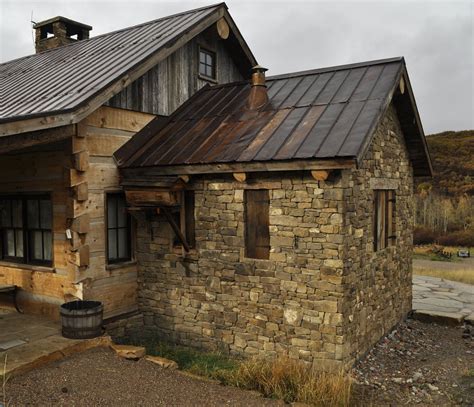 Homestead Fieldstone 0097 Rustic Exterior Ranch Exterior Cabin