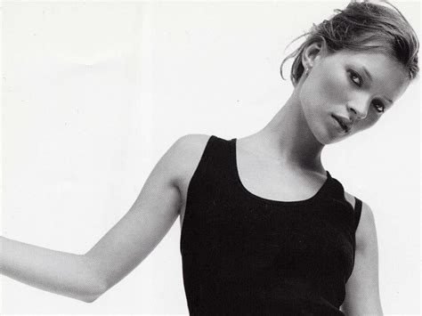The 15 Iconic Images Of Kate Moss That Define Her Career Business Insider