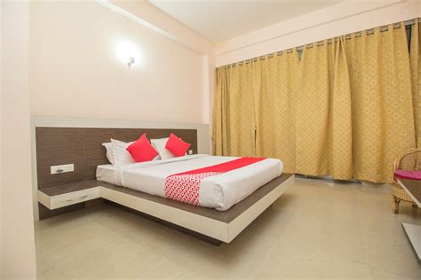 Oyo Hotel Pangolin Oyo रूम्स नामची Book ₹505 Oyo