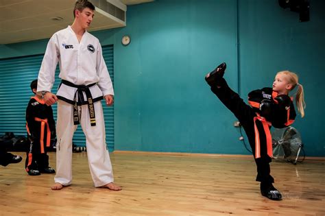 Filipino martial arts classes near me. Motherwell - Dalziel High School | Get Into Martial Arts