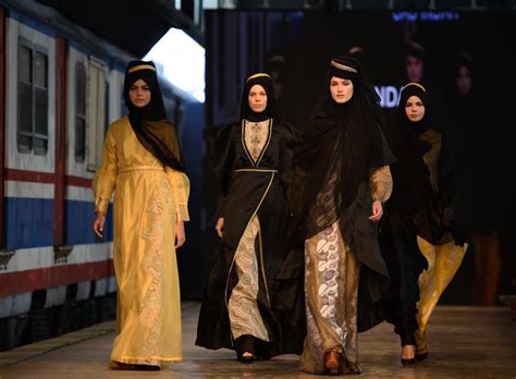highlights of istanbul modest fashion week[1] cn
