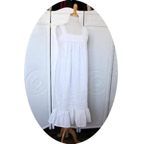 Bridesmaid robe champetre robe champetre bleu robes soiree champetre robes ceremonie champetre robe champetre rouge robe champetre jardin robe blanche champetre robe. Robe longue blanche rétro champetre en coton à rayures et ...