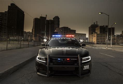 2015 Dodge Charger Pursuit Hits The Racetrack Video The Fast Lane Car