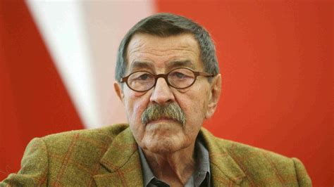 Nobel Prize Winner Guenter Grass Dies At 87