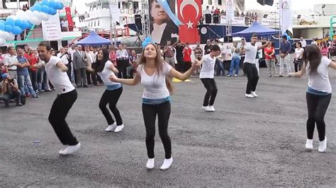 Beautiful Turkish Girls Dance In Festival 2017 Youtube
