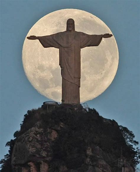 Christ The Redeemer Rio De Janeiro Seven Wonders Of The