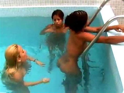 Watch Brazil Feet 9 Feet Foot Toes Lesbians Brazilian Latina Porn Spankbang