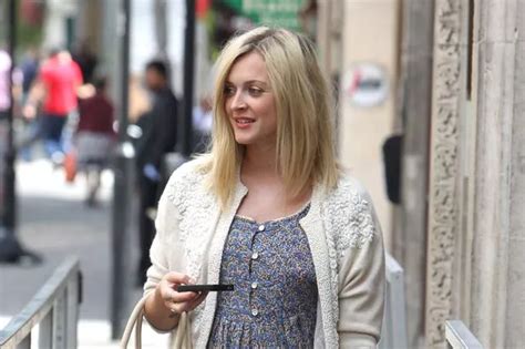 Fearne Cotton Is Loving Being Pregnant And Having Boobs For The First Time In 30 Years