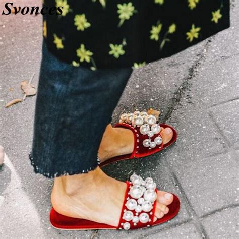 Svonces New Fashion Brand Pearl Beaded Slippers Shoes Red Velvet Flat
