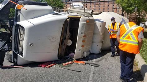 Breaking Overturned Cement Truck Near I 395 With Fuel Spill