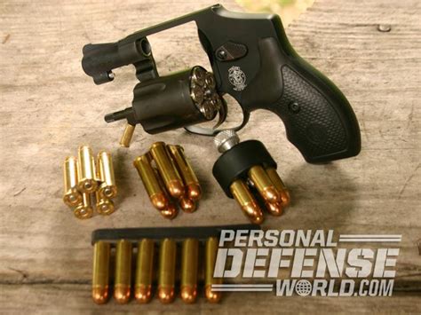 Gun Review Smith And Wesson Model 442 Moon Clip Personal Defense World