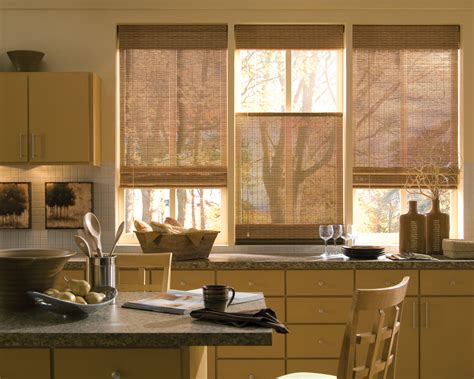 This Falls Style Rustic Decor With Window Treatments Inspiration