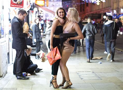 Britain Wakes Up After Years Biggest Christmas Parties Night Out