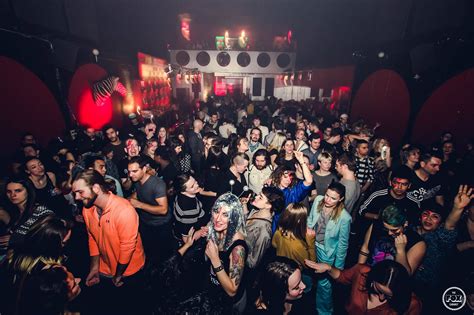 7 Vancouver Nightclubs To Go And Party Your Face Off Curated