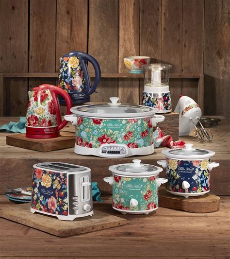 Maybe you would like to learn more about one of these? Pioneer Woman Launches 7 Cheap New Walmart Products ...