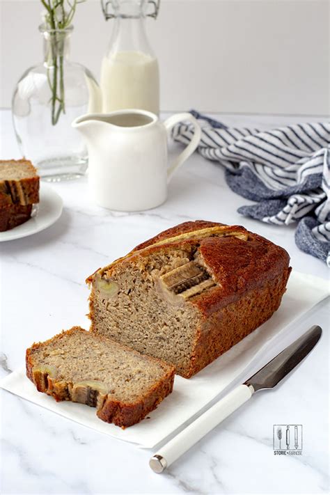 Among the most influential cookbooks of our time, the moosewood cookbook is such a powerful symbol that the publishers were tempted not to tamper wi th it. Banana Bread, ricetta americana - Storie Farinose