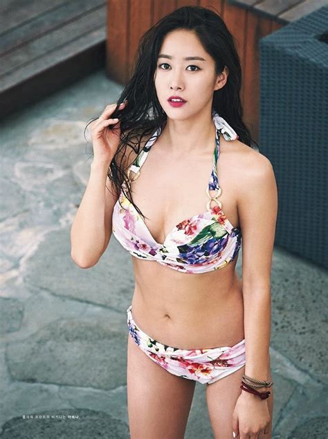 Jeon Hye Bin Shows Off Her Bikini Body For Nylon Magazine Daily K Pop News
