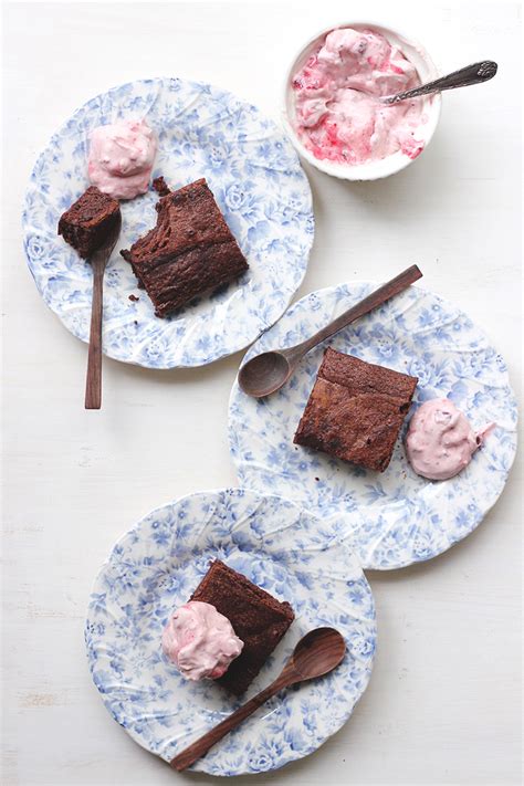 All chocolate mousses should set for at least 12 hours in the refrigerator. Baked Chocolate Mousse & Cherry Whipped Cream | The Sugar Hit