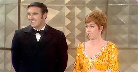 Can You Recognize All These Celebrity Guest Stars On The Carol Burnett