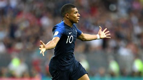 World Cup Final Mbappe Makes History After France Beat Croatia Daily